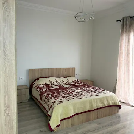 Guest House טיראנה