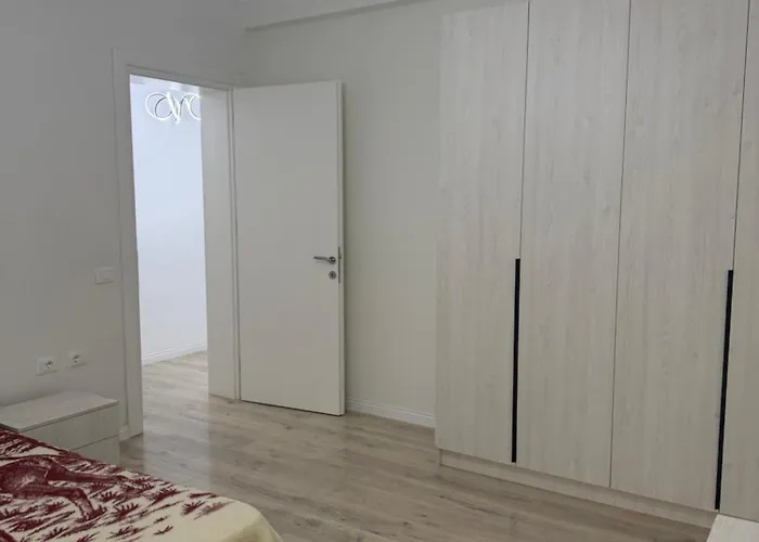 Guest House Тирана