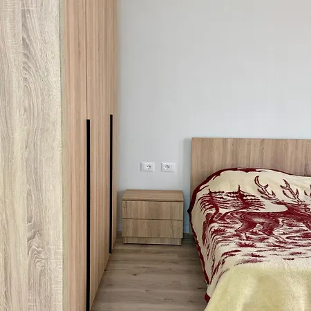 Guest House *